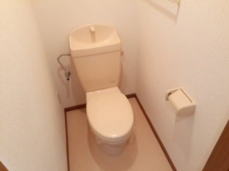 ゆったりとした空間のトイレです