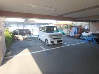 駐車場完備です