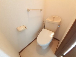 落ち着いたトイレです