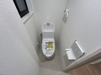 シンプルで使いやすいトイレです（１階）