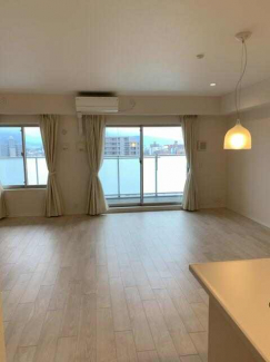 松山市南持田町の中古マンションの画像