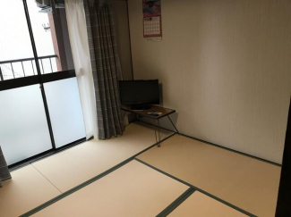 液晶テレビ付き