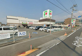 フジ伊予店まで467m