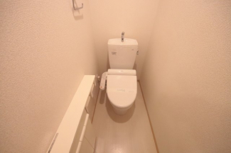 シンプルで使いやすいトイレです