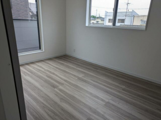 松山市古川西３丁目の新築一戸建ての画像