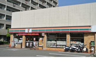 セブンイレブン西宮南昭和町店様まで550m