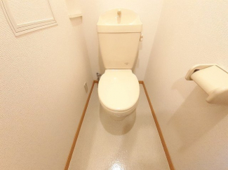 シンプルで使いやすいトイレです