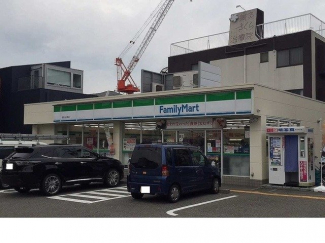 ファミリーマート名次町店様まで750m