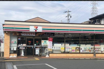 セブンイレブン加古川別府新野辺店まで674m