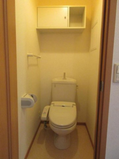 落ち着いたトイレです