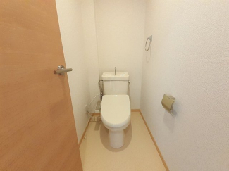 清潔感のあるトイレです