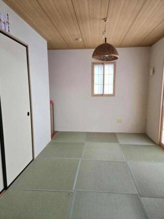 落ち着いたテイストのインテリアを楽しめます