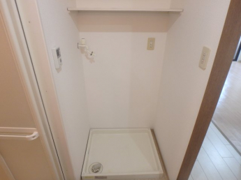 防水パン付き室内洗濯機