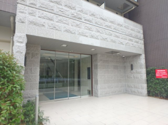 エントランスです