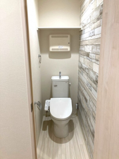 清潔感のあるトイレです