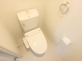 清潔感のあるトイレです