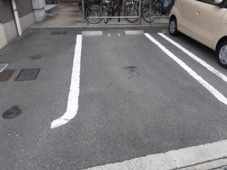 駐車場に車を止められます