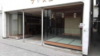 松山市住吉２丁目の店付住宅の画像
