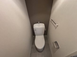 シンプルで使いやすいトイレです