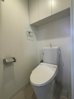 清潔感のあるトイレです