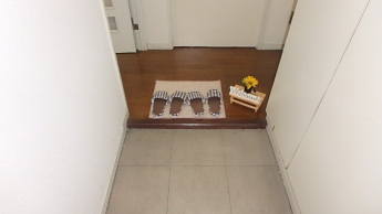 明るい玄関です