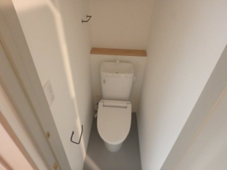 ゆったりとした空間のトイレです