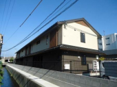 松山市土居田町のアパートの画像