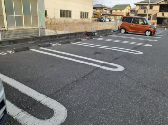 駐車場完備です