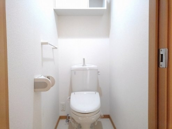 シンプルで使いやすいトイレです