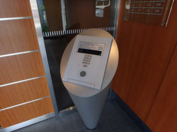 オートロックあります