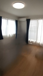 【寝室】