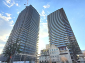 宝塚市梅野町のマンションの画像