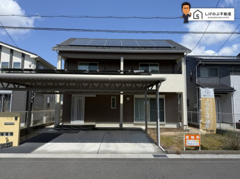 太陽光発電　搭載！
オール電化♪
駐車2台可！
家庭菜園できるお庭もごさいます♪