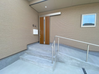 【玄関】