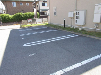 【駐車場】