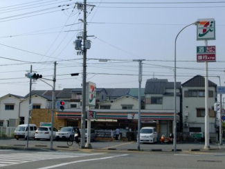 セブンイレブン尼崎額田町店まで158m