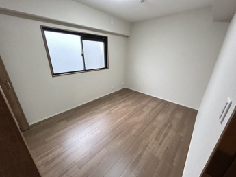 広々とした洋室です