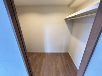 ウォークインクロゼットのある住まいで収納上手な生活