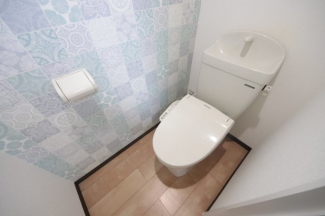ゆったりとした空間のトイレです