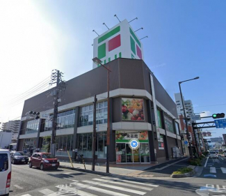 フジ本町店まで701m