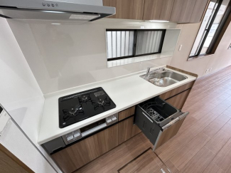 キッチンでお料理をお楽しみください