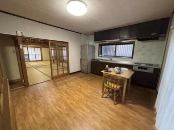 松柏戸建の画像