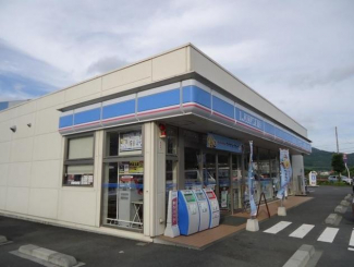 ローソン西予卯之町店まで629m