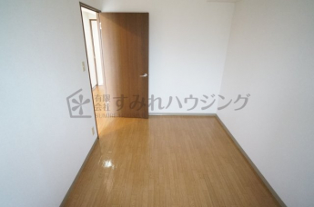参考、同建物・同間取りの号室