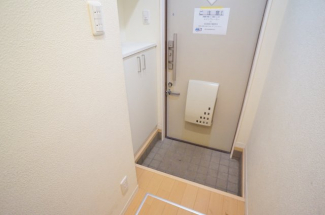 【玄関】