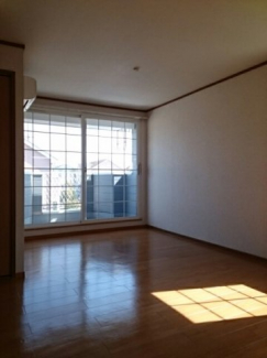 こちらの居間で趣味の時間をお楽しみください