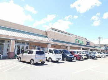 フジ垣生店様まで700m