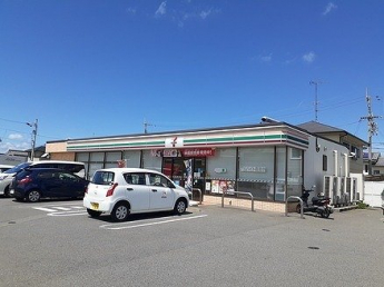 セブンイレブン松山西垣生店様まで600m