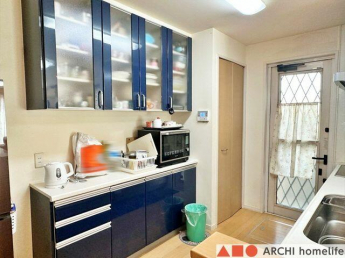 建付けのカップボード♪