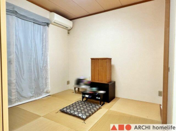 1階4.5帖の和室。リビング隣なのでお子様のお昼寝スペースに